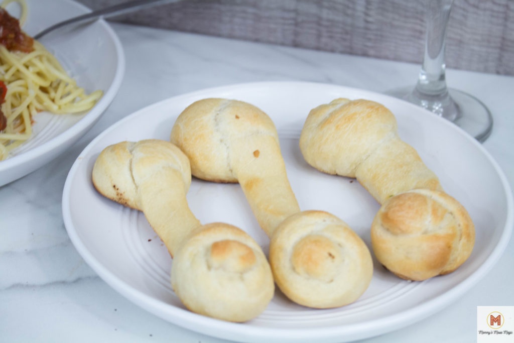 Dog bone breadsticks for Lady and the Tramp movie theme night
