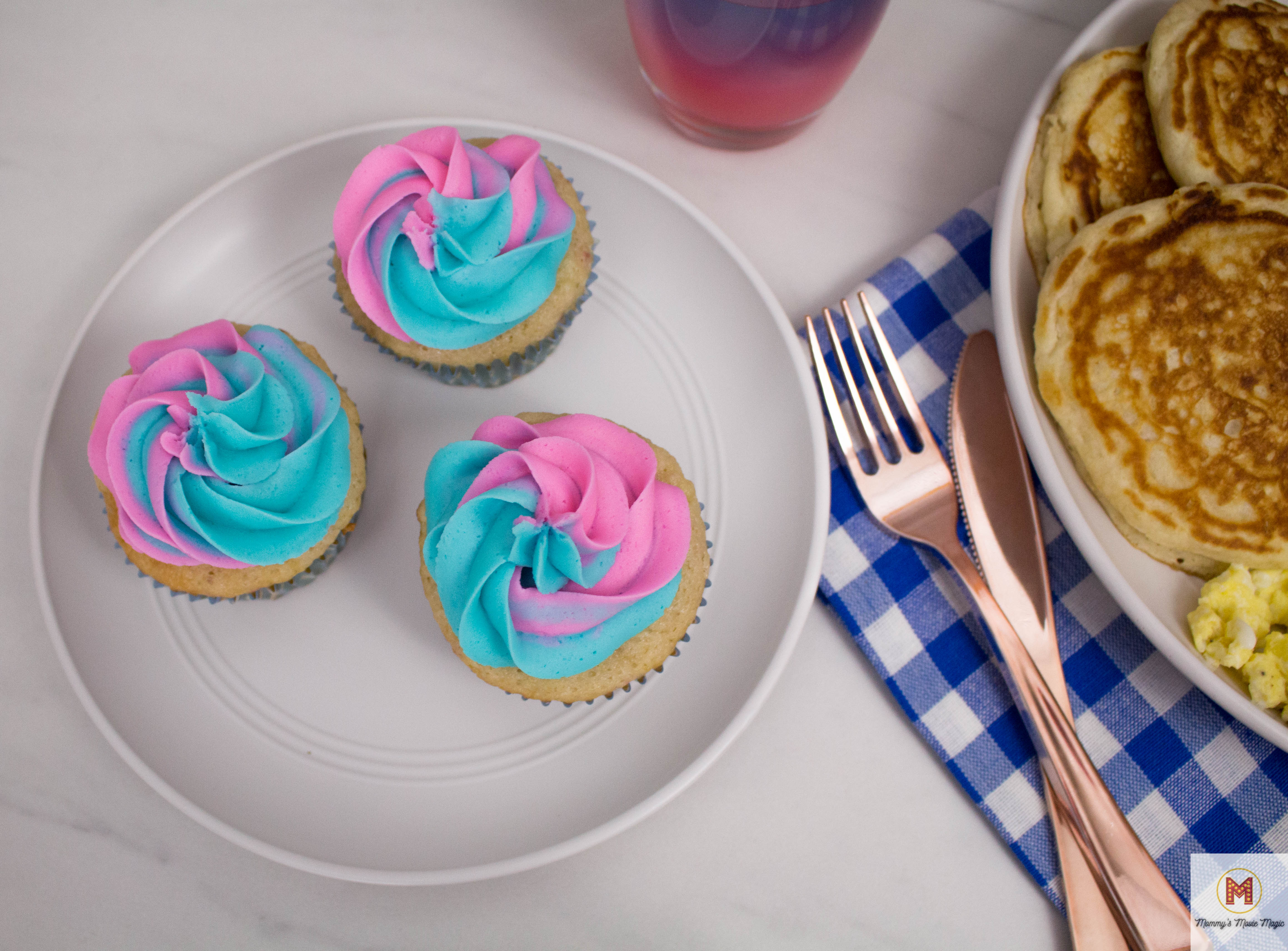 Sleeping Beauty Movie Night for Family Movie night idea with Sleeping Beauty Party food - Pink and Blue Cupcakes
